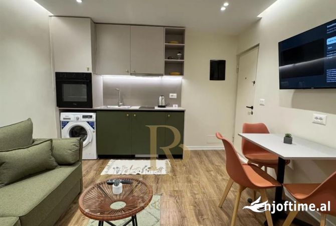 Shtepi ne shitje Apartament ne Tirane, 1+1, Mobilimi E mobiluar, Pagesa 184,000  Euro.
