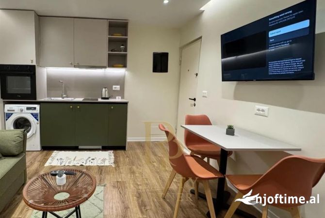 Shtepi ne shitje Apartament ne Tirane, 1+1, Mobilimi E mobiluar, Pagesa 184,000  Euro.