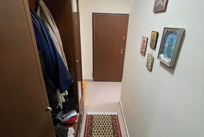 Shtepi ne shitje Apartament ne Tirane, 1+1, Mobilimi E mobiluar, Pagesa 213,000  Euro.