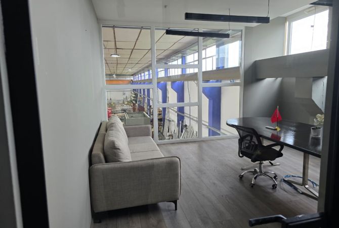 Ambient biznesi ne shitje 4+1 ne Shkoder - 950,000 Euro