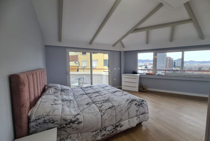 Shtepi me qera Apartament ne Tirane, 2+1, Mobilimi E mobiluar, Pagesa 1,000  Euro.