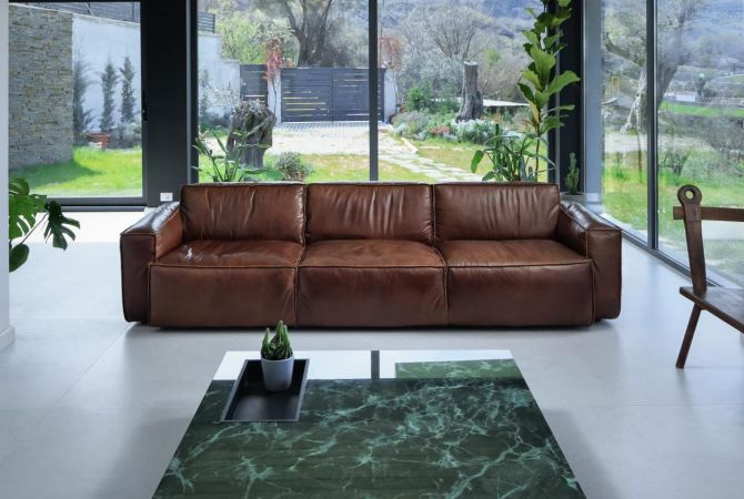 Shtepi ne shitje Vila Luksoze ne Tirane, 4+1, Mobilimi E mobiluar, Pagesa 1,200,000  Euro.