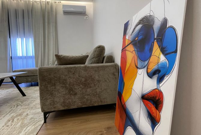 Shtepi ne shitje Apartament ne Tirane, 2+1, Mobilimi E mobiluar, Pagesa 200,000  Euro.