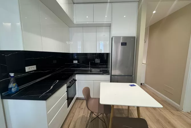 Shtepi me qera 2+1 ne Tirane - 700 Euro