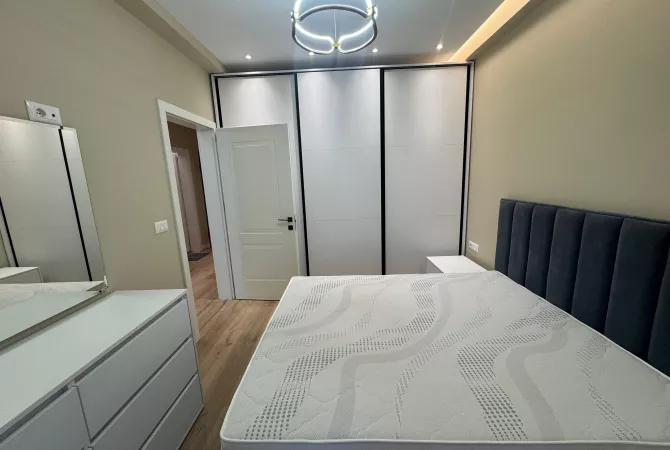 Shtepi me qera Apartament ne Tirane, 2+1, Mobilimi E mobiluar, Pagesa 700  Euro.