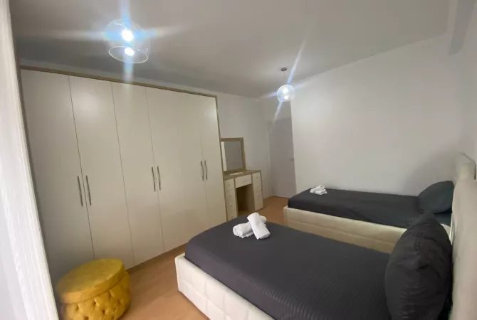 Shtepi me qera Apartament ne Tirane, 2+1, Mobilimi E mobiluar, Pagesa 600  Euro.