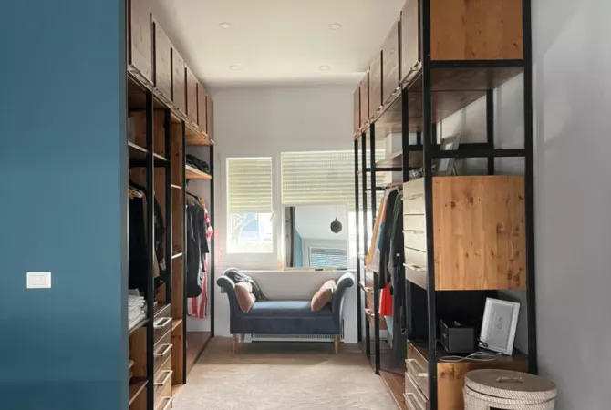 Shtepi me qera Vila Luksoze ne Tirane, 3+1, Mobilimi E mobiluar, Pagesa 3,500  Euro.