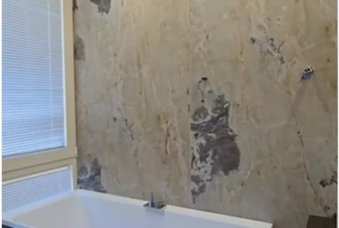 Shtepi ne shitje Vila Luksoze ne Vlore, 3+1, Mobilimi E mobiluar, Pagesa 1,300,000  Euro.