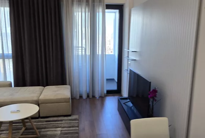 Shtepi me qera Apartament ne Tirane, 1+1, Mobilimi E mobiluar, Pagesa 800  Euro.