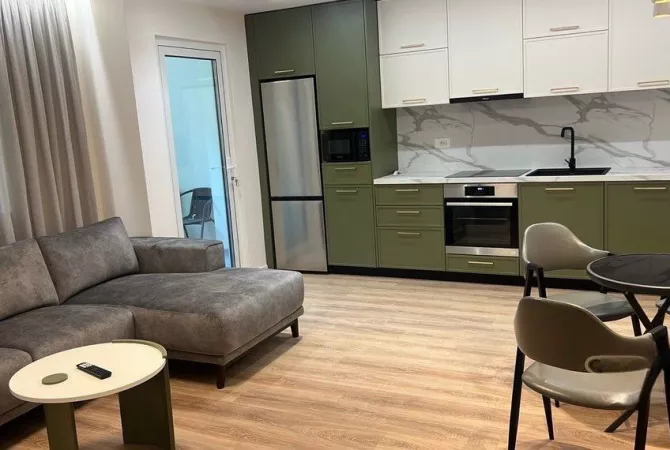 Casa in affitto 2+1 a Tirana - 1,000 Euro