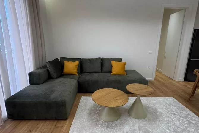 Shtepi me qera 1+1 ne Tirane - 900 Euro