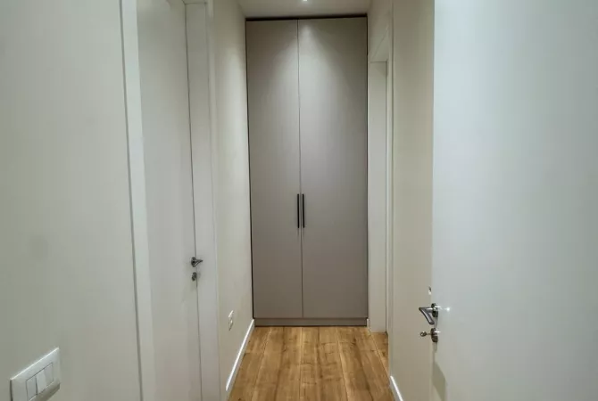 Shtepi me qera Apartament ne Tirane, 1+1, Mobilimi E mobiluar, Pagesa 900  Euro.