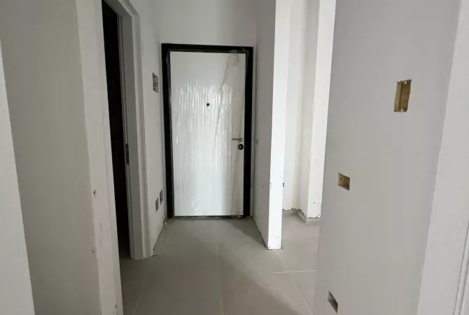 Apartment for sale in Tirana 1+1, Emty