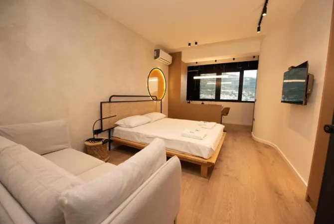 Shtepi ne shitje Apartament ne Vlore, 2+1, Mobilimi E mobiluar, Pagesa 365,000  Euro.