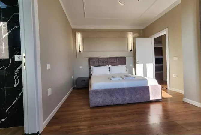 Shtepi ne shitje 2+1 ne Tirane - 320,000 Euro