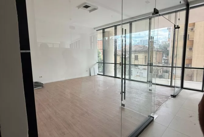 📢Jepet me Qira Zyre te Golden Tower, Mine Peza!