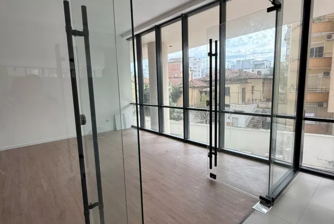 📢Jepet me Qira Zyre te Golden Tower, Mine Peza!