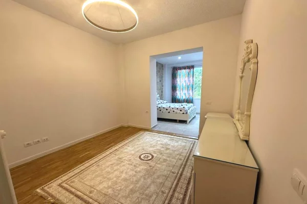 Penthouse (panoramic top floor) for rent in Tirana 3+1, Furnished