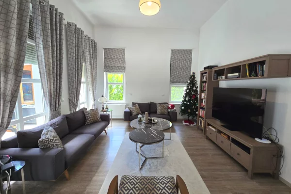 Shtepi ne shitje 5+1 ne Tirane - 1,600,000 Euro