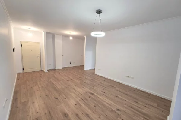 Shtepi ne shitje 1+1 ne Tirane - 218,000 Euro
