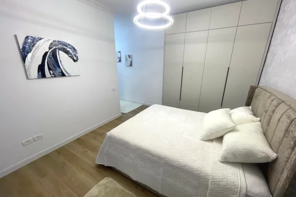 Shtepi ne shitje Apartament ne Tirane, 2+1, Mobilimi E mobiluar, Pagesa 173,000  Euro.