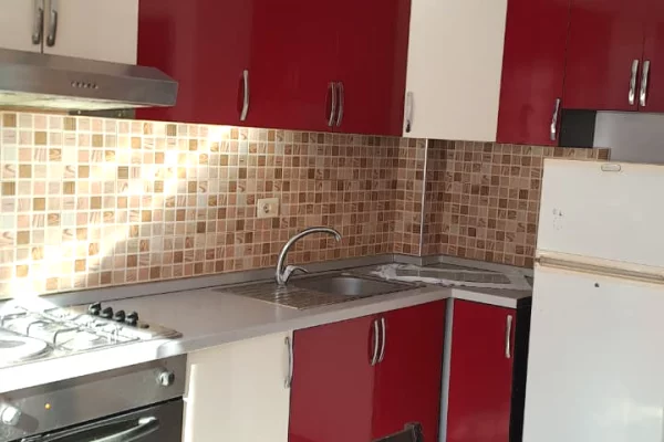 Shtepi ne shitje 2+1 ne Tirane - 85,000 Euro