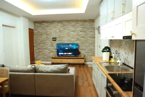 Shtepi me qera 2+1 ne Tirane - 850 Euro