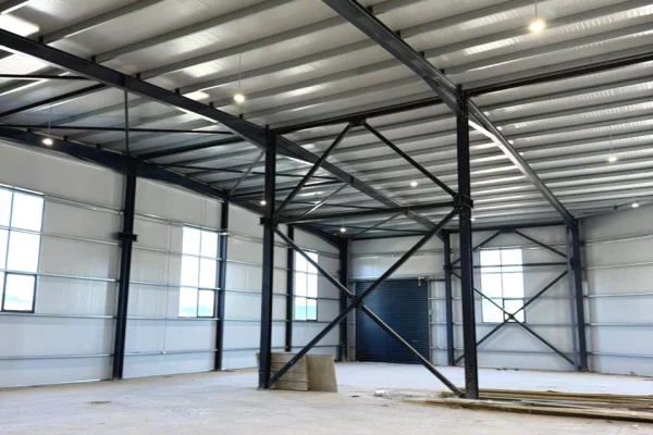 Business Property for Rent 4+1 in Tirana - 4,000 Euro