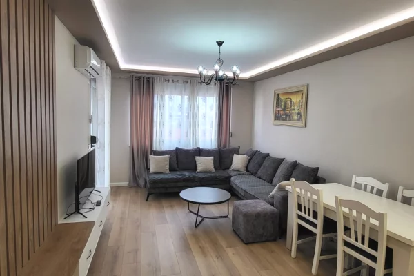 Shtepi me qera 1+1 ne Tirane - 550 Euro