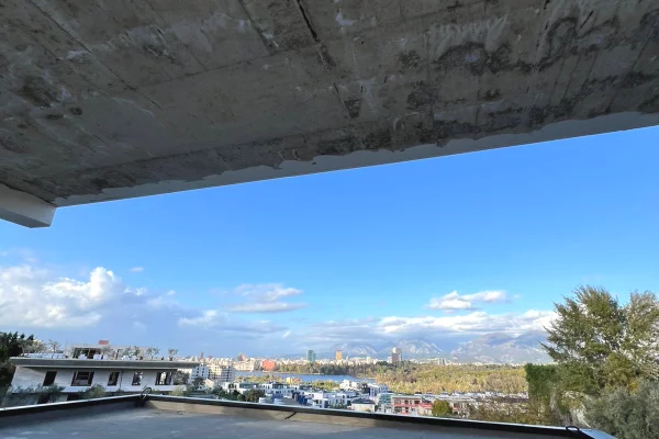 Shtepi me qera 3+1 ne Tirane - 2,000 Euro