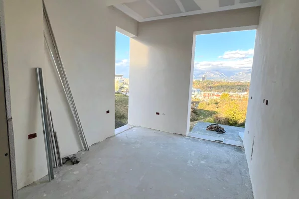 Shtepi me qera 3+1 ne Tirane - 2,000 Euro