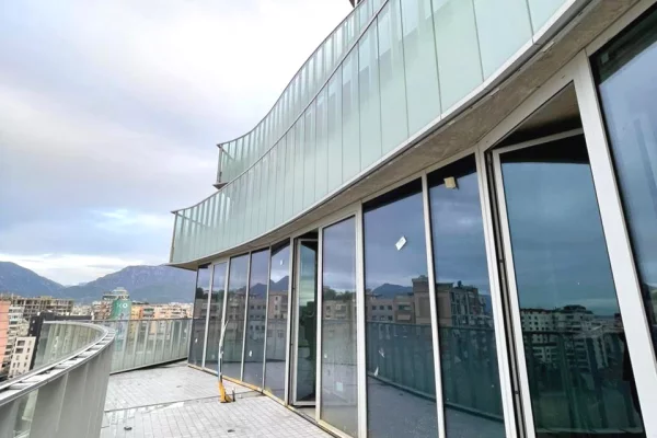 Shtepi ne shitje 1+1 ne Tirane - 378,000 Euro