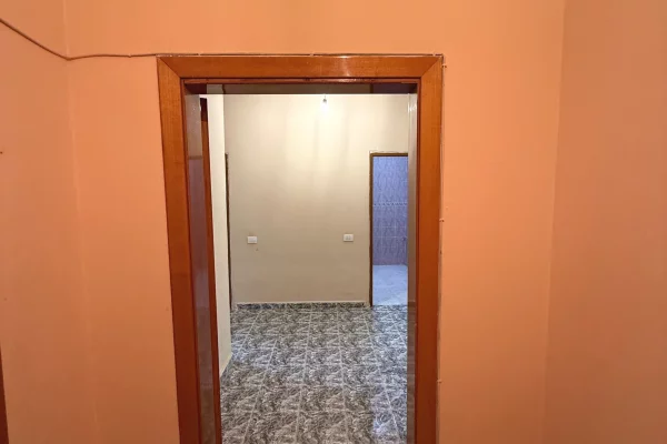 Shtepi ne shitje Apartament ne Tirane, 3+1, Mobilimi Bosh, pa mobiluar, Pagesa 248,000  Euro.