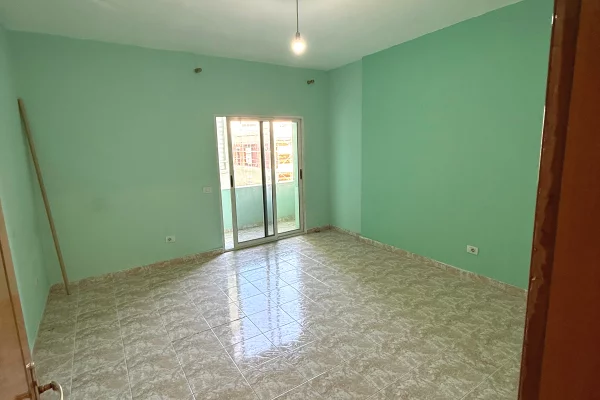 Shtepi ne shitje 3+1 ne Tirane - 248,000 Euro