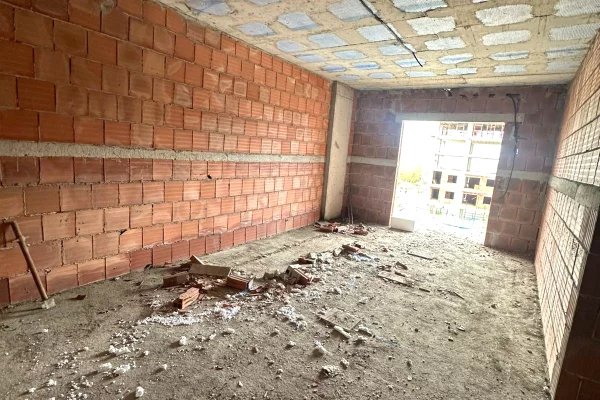 Shtepi ne shitje 2+1 ne Tirane - 185,000 Euro