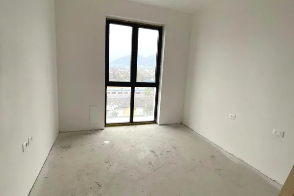House for Sale 2+1 in Tirana - 125,300 Euro