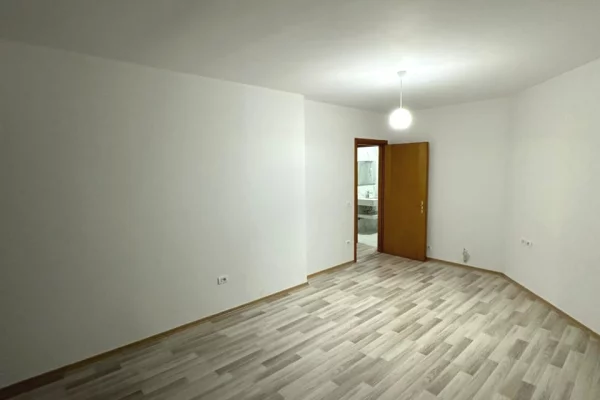 Shtepi ne shitje 2+1 ne Tirane - 132,000 Euro
