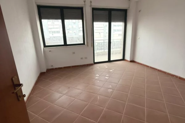 House for Sale 2+1 in Tirana - 230,000 Euro