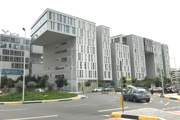 Shtepi ne shitje Apartament ne Tirane, 2+1, Mobilimi E mobiluar, Pagesa 327,600  Euro.