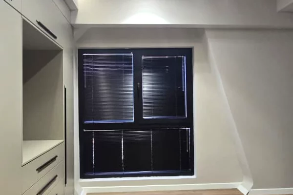 Shtepi ne shitje Apartament ne Tirane, 2+1, Mobilimi E mobiluar, Pagesa 504,900  Euro.