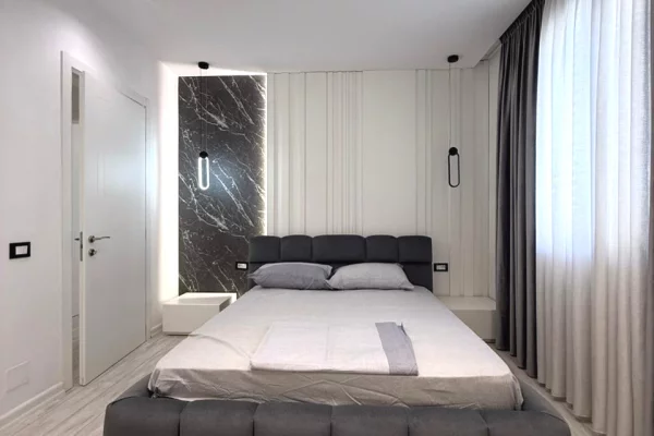 Shtepi me qera Apartament ne Tirane, 3+1, Mobilimi E mobiluar, Pagesa 1,250  Euro.