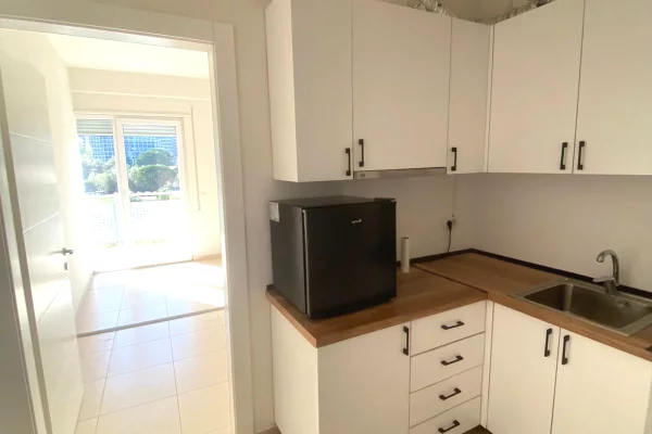 📣Zyre me qira ne nje nga zonat me elitare te Rruga e Kosovareve!