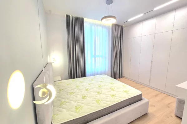 Shtepi me qera Apartament ne Tirane, 2+1, Mobilimi E mobiluar, Pagesa 1,000  Euro.