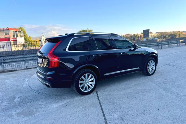 Cars for sale in Tirana, Volvo, 2017 Diesel,Kambio Automatik Payment 25,000  Euro.