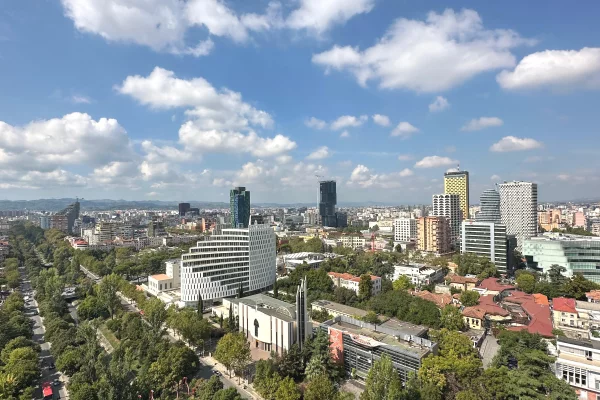Shtepi ne shitje 2+1 ne Tirane - 650,000 Euro