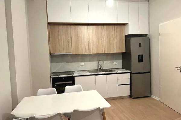 Shtepi ne shitje 2+1 ne Tirane - 235,000 Euro