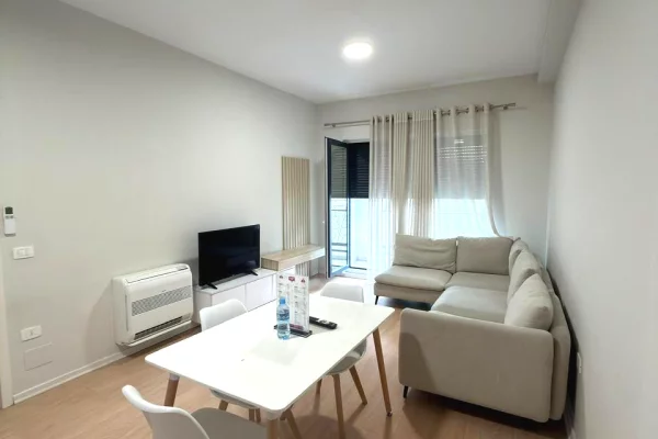 Shtepi ne shitje 2+1 ne Tirane - 235,000 Euro