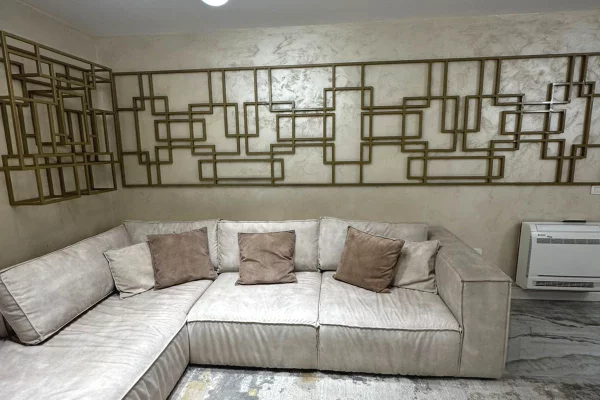 Shtepi ne shitje 2+1 ne Tirane - 410,000 Euro