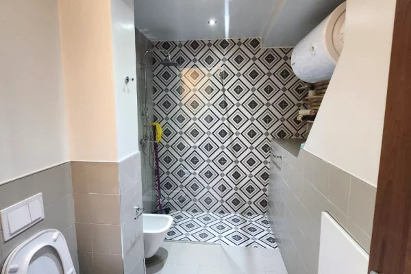 🏢Jepet me Qira Zyre 75 m2 te Kompleksi Square 21!