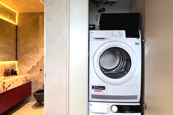 Shtepi me qera Apartament ne Tirane, 1+1, Mobilimi E mobiluar, Pagesa 2,000  Euro.